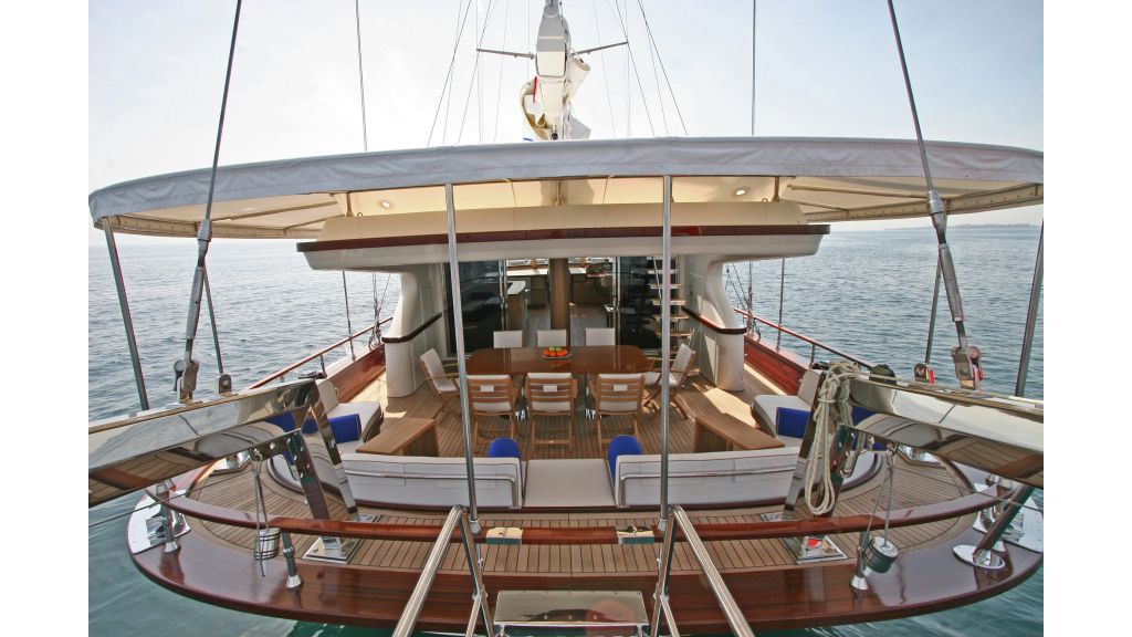 Getaway Luxury Sailing Yacht (2)