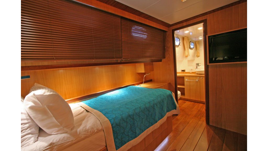Getaway Luxury Sailing Yacht (37)