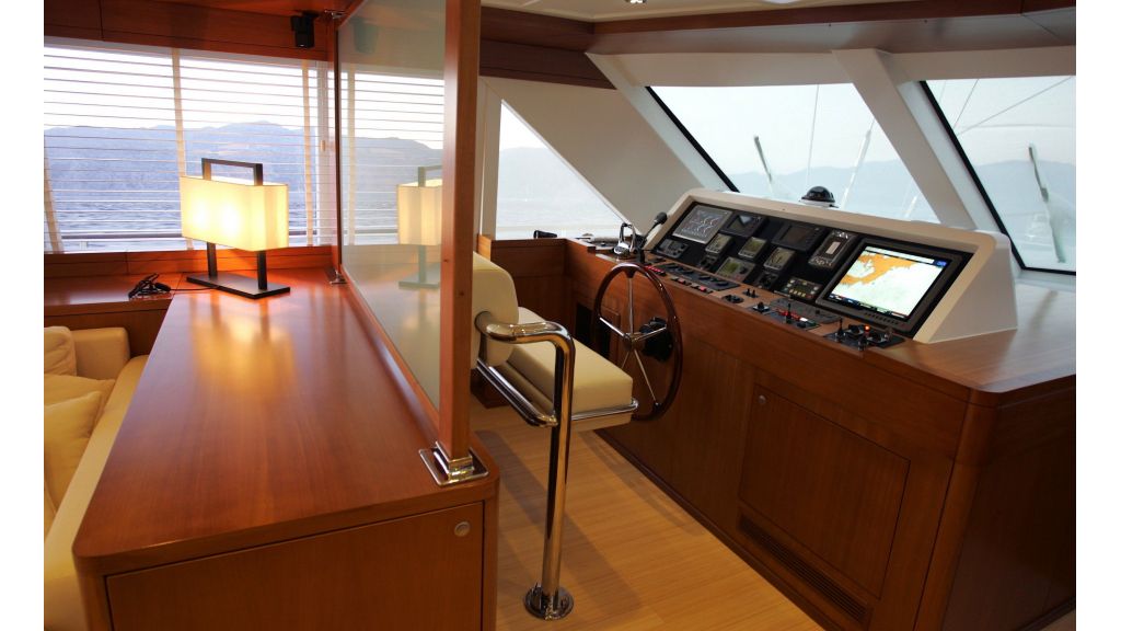 Levantin-Luxury-Sailing-Yacht (8)
