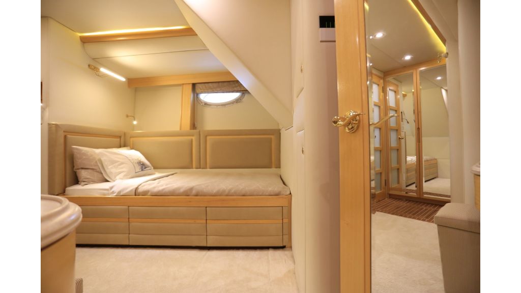 Luxury Motoryacht For Sale (63)