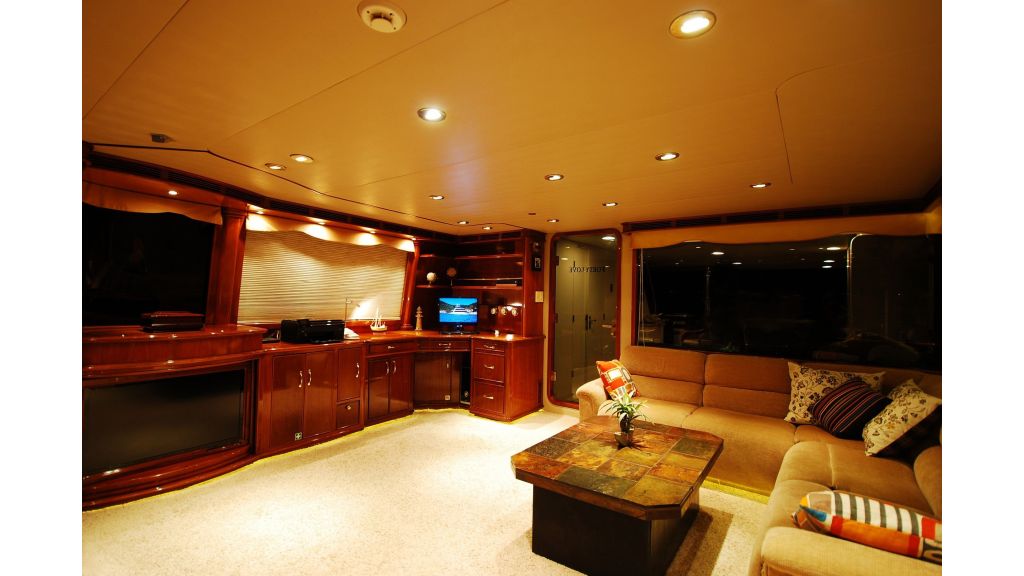 Luxury Motoryacht For Sale (9)