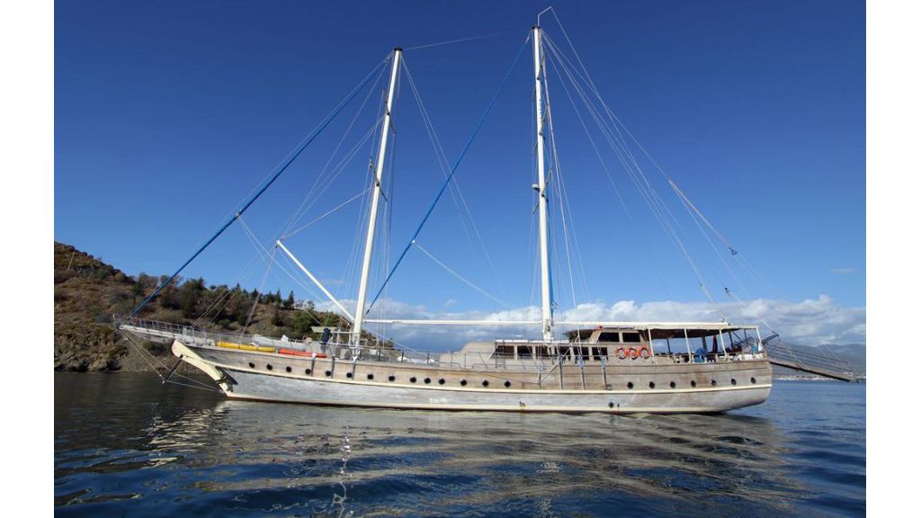 Teak Hull Charter Gulet (61)