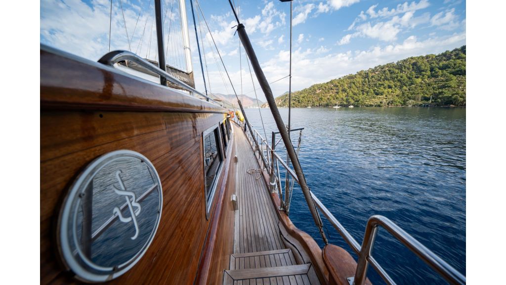 Yuce Bey Gulet (024)