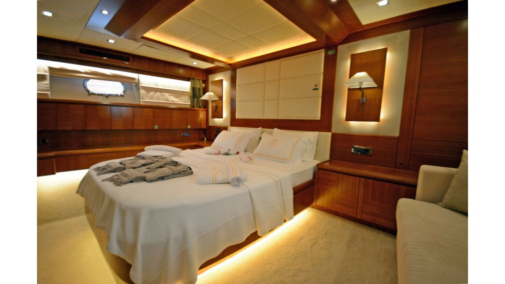 Composite Grp Motoryacht (17)