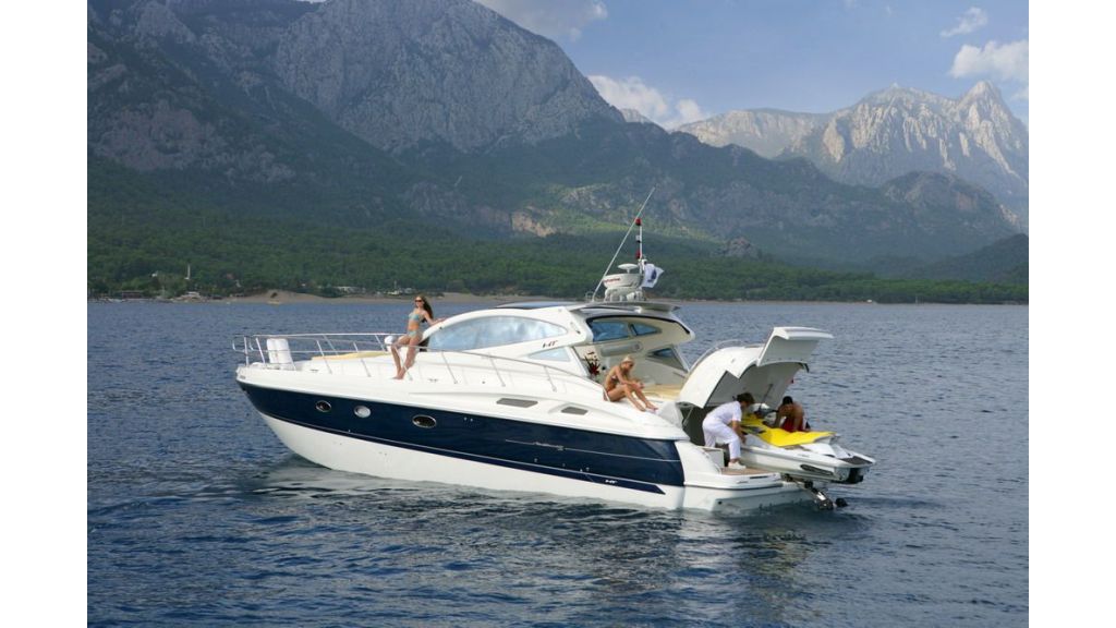 cranch 48 motor yacht (6)