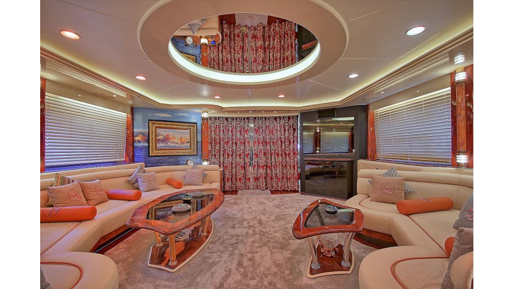 Crocus Luxury Motor Yacht (25)