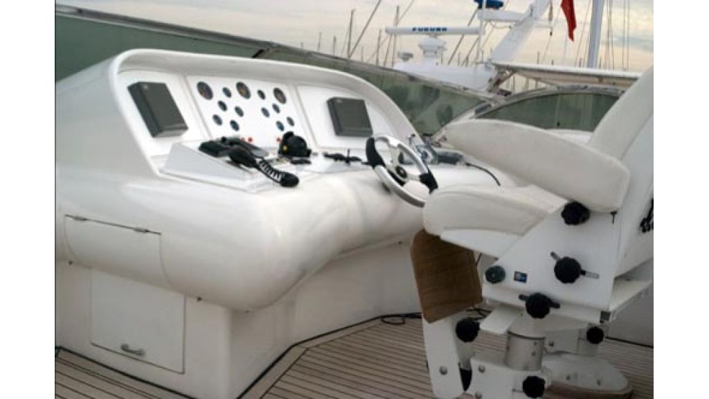 MOTORYACHT_FOR_SALE (4)