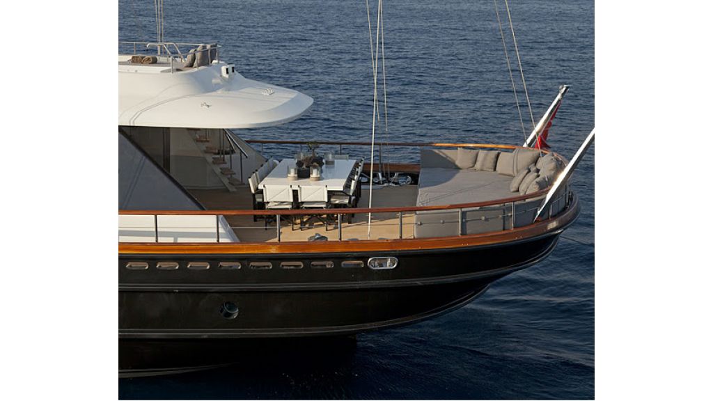 infinity yacht (15)