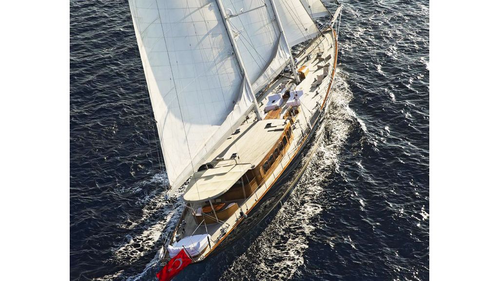 Regina_Sailing_yacht_for_sale (27)