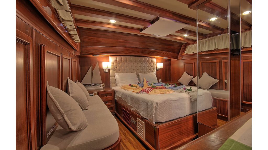 3 Cabins Gulet Romance-master