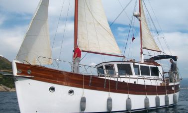 Yacht_for_sale (29)
