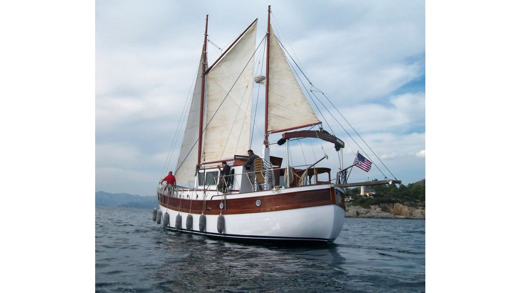 Nordik_motorsailer_yacht (19)