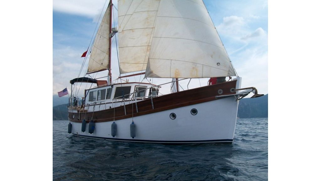 Nordik_motorsailer_yacht (20)