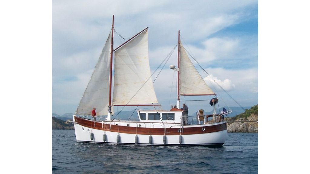 Nordik_motorsailer_yacht (21)