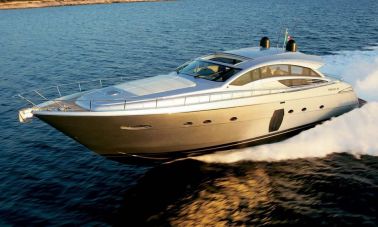 PERSHING 72 (48)