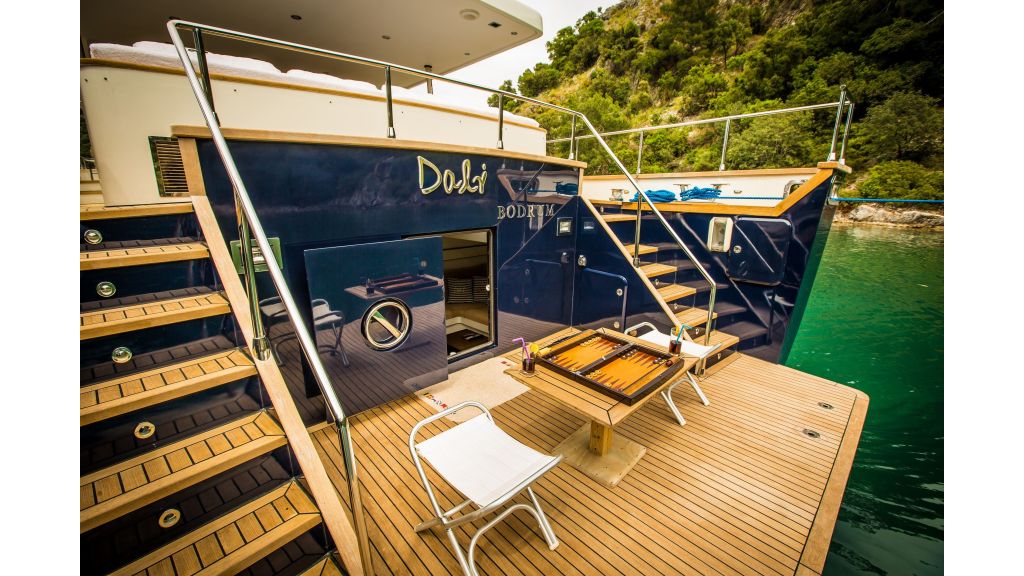 Dali Trawler Motor Yacht (16)