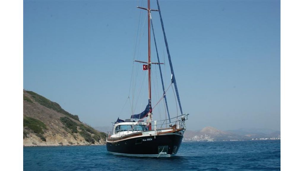 Sailing yacht (6)