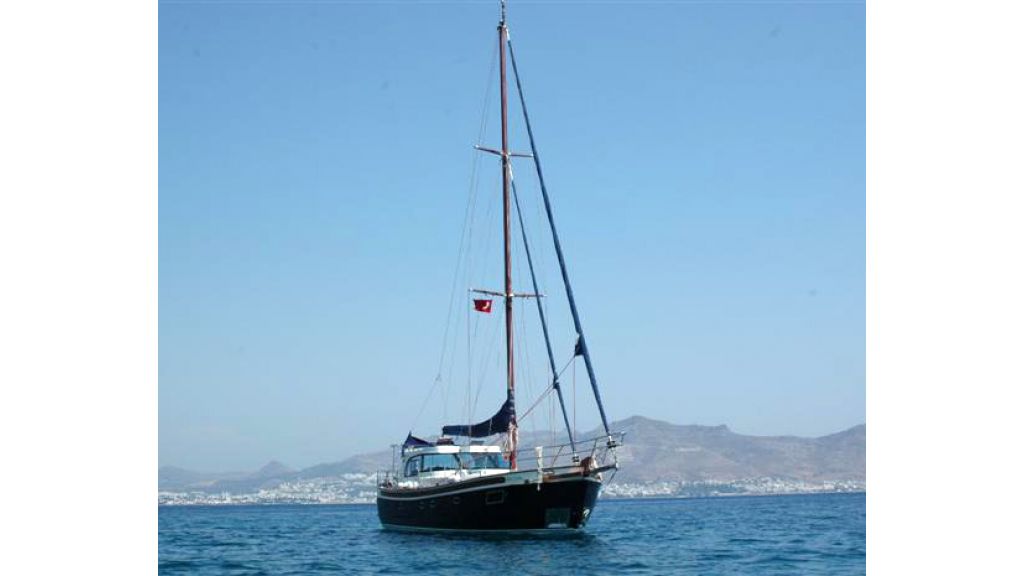 Sailing yacht (11)