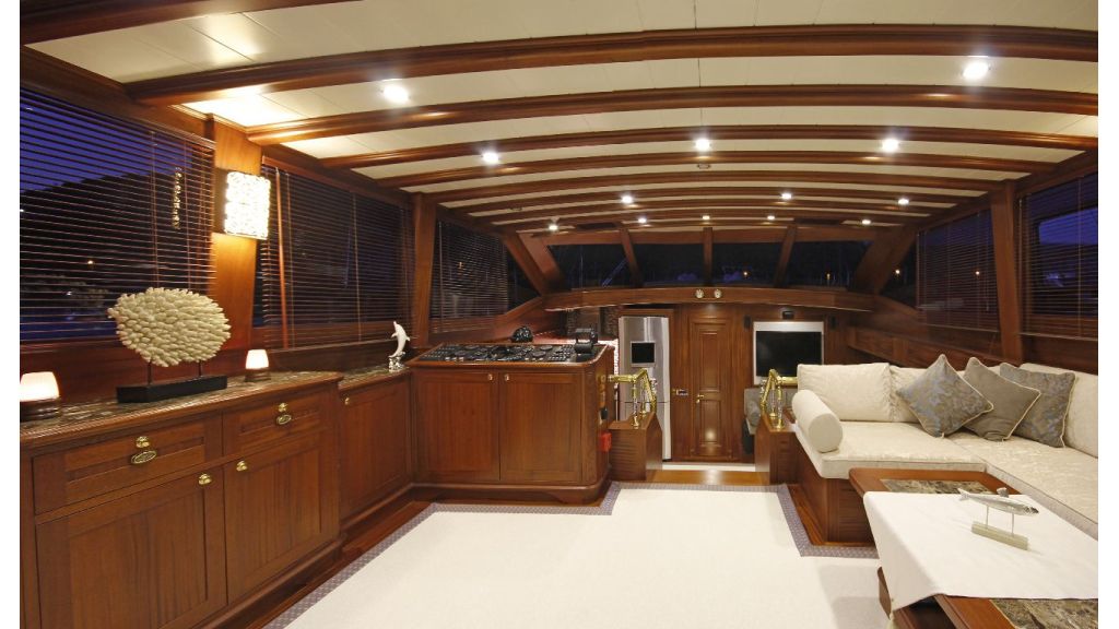2012 Built Motor sailing yacht (19)