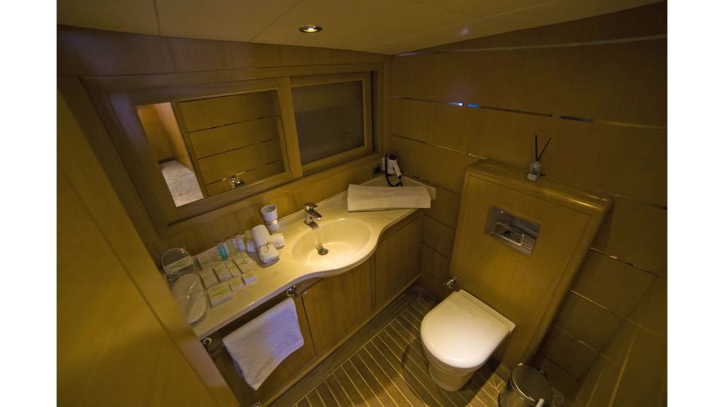 Luxury 5 Cabins Gulet (10)