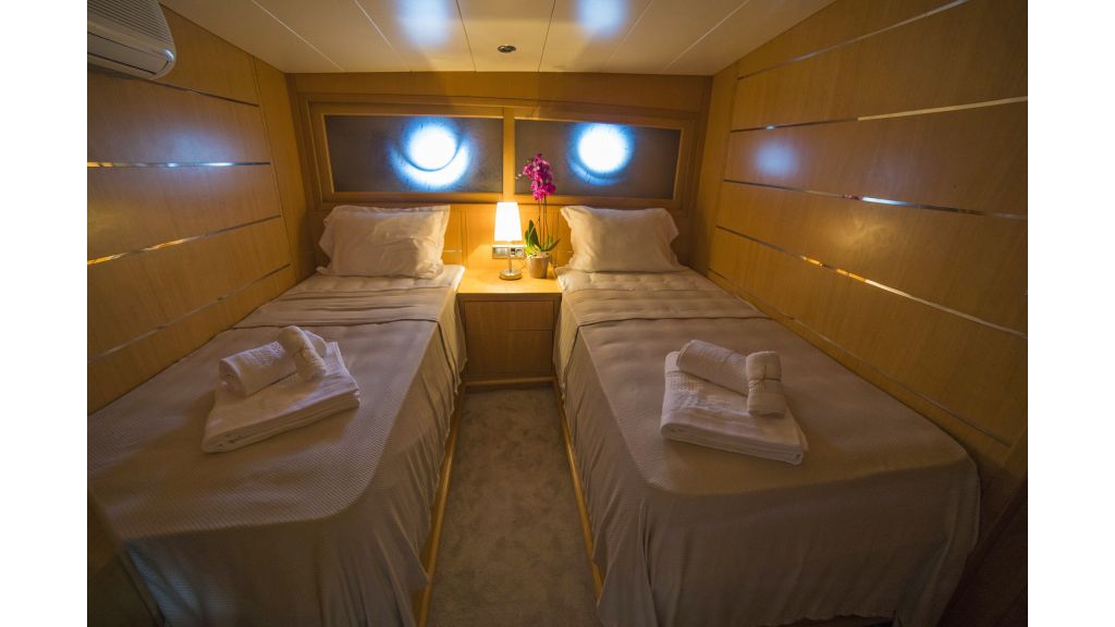 Luxury 5 Cabins Gulet (4)