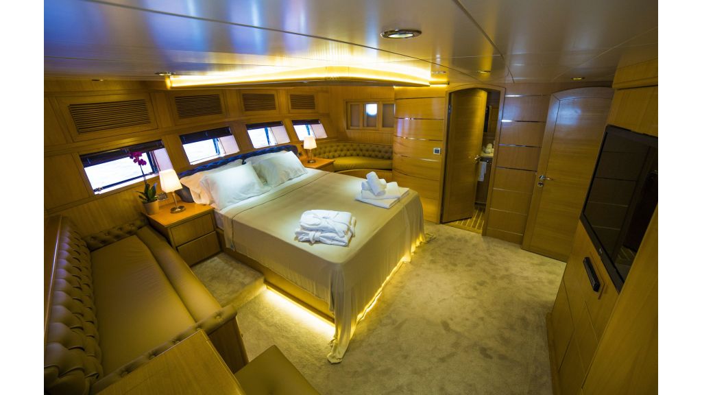 Luxury 5 Cabins Gulet (8)