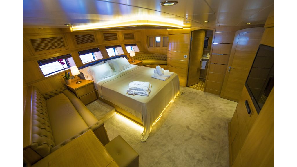 Luxury 5 Cabins Gulet (9)