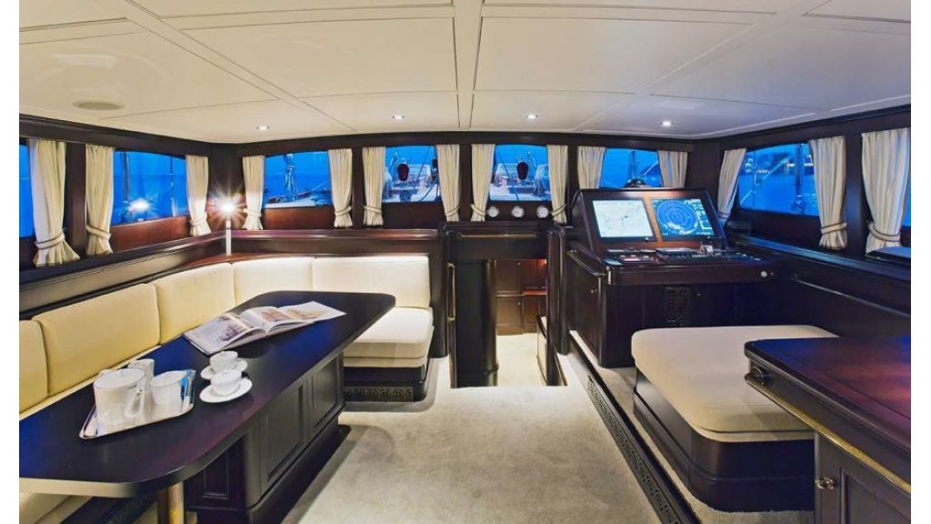 Luxury Sailing Yacht for sale (17)