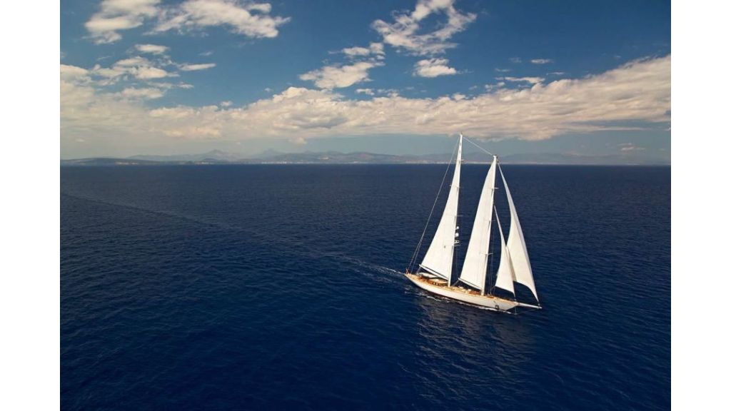 Luxury Sailing Yacht for sale (6)