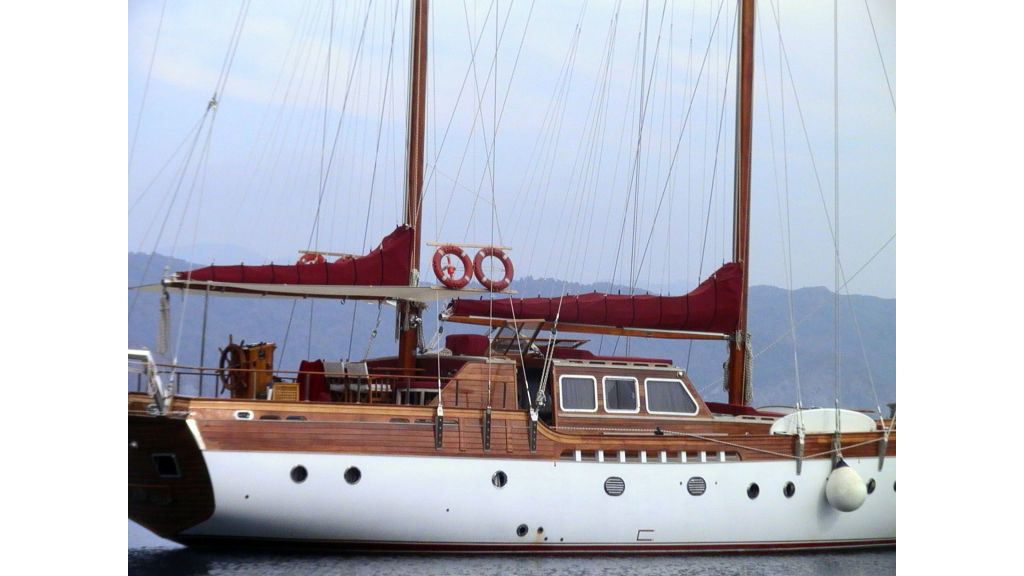 Sailing Yacht isla (23)