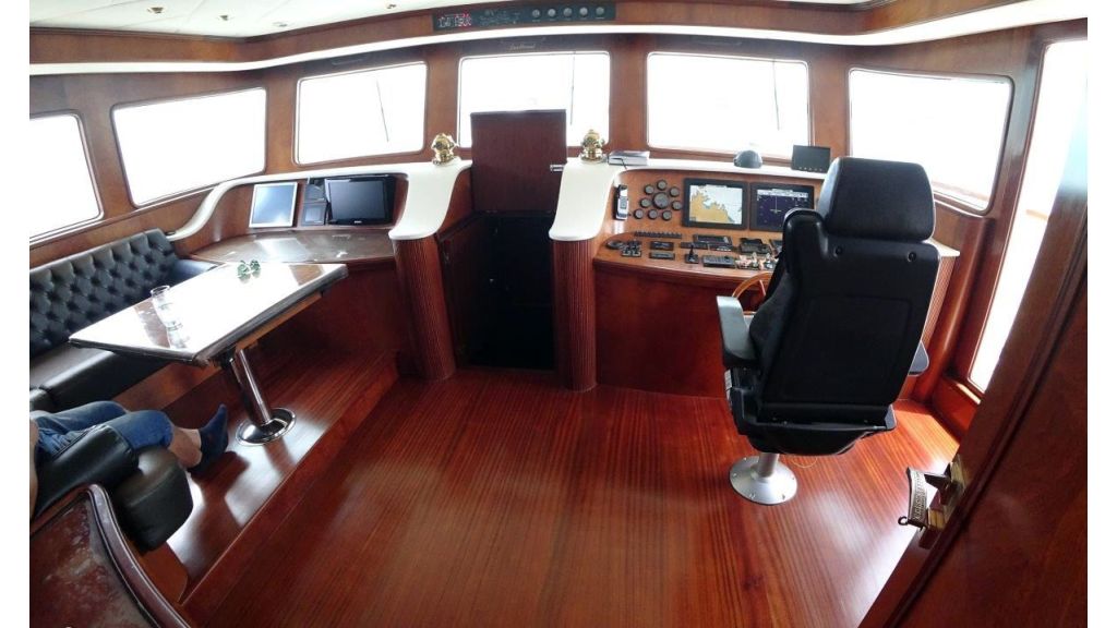 Trawler Motor Yacht (13)
