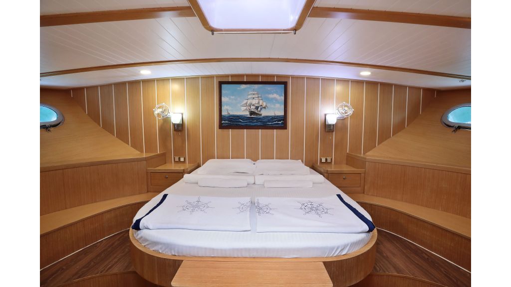Turkish Commercial Charter Yacht for Sale (32)