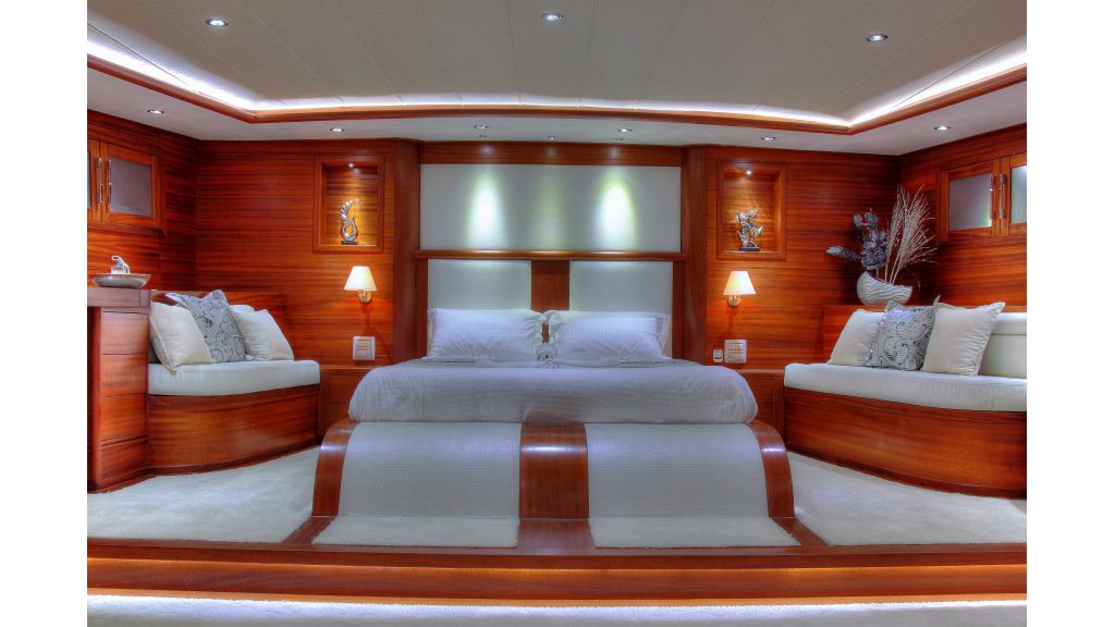Alessandro Luxury sailing yacht (44)