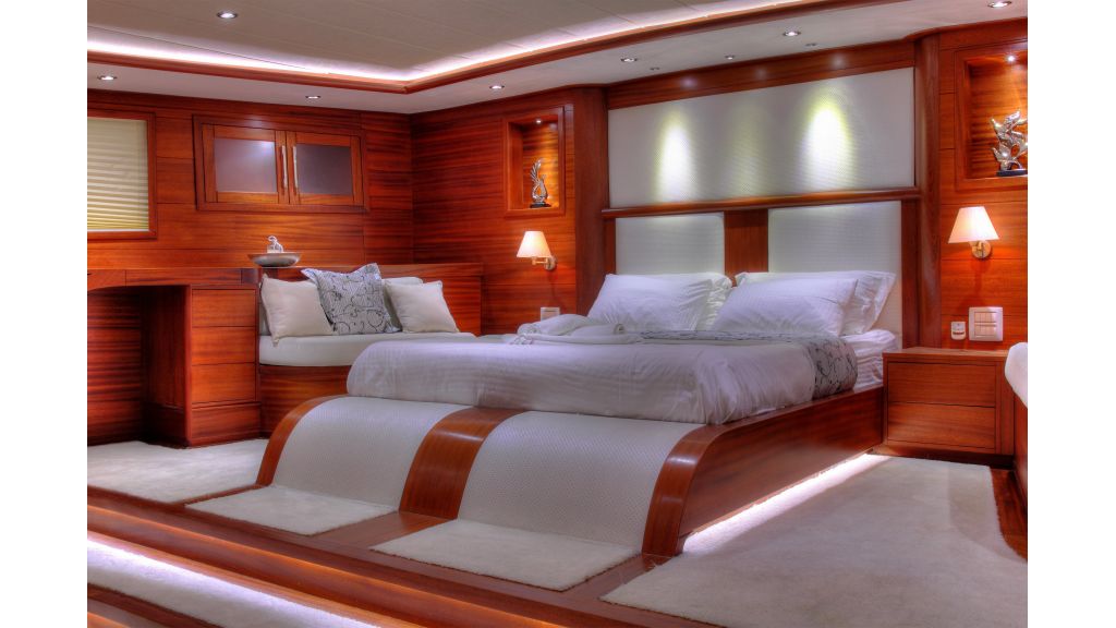 Alessandro Luxury sailing yacht (47)