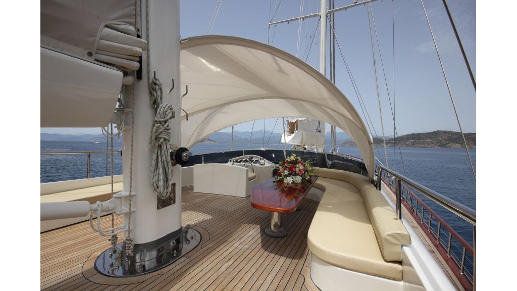 Alessandro Luxury sailing yacht (48)