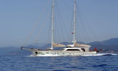 Alessandro Luxury sailing yacht master