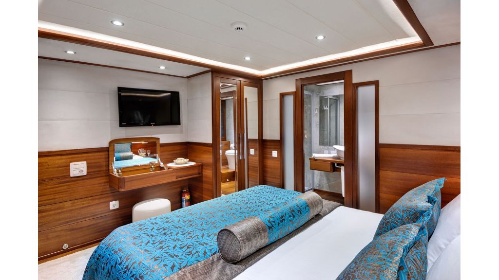 Alessandro Sailing Yacht (748)