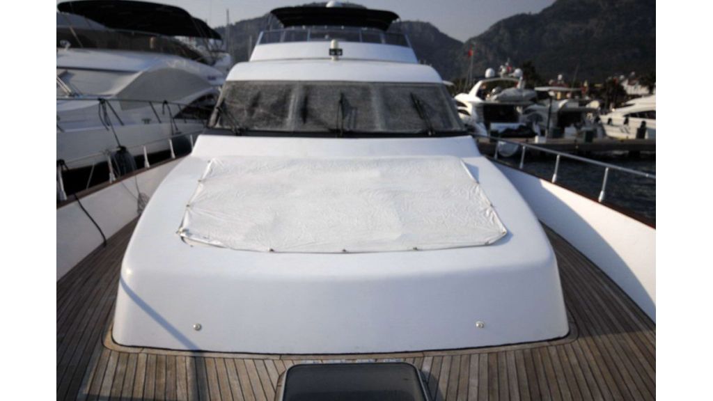 Luxury Cheap_motoryacht_for_sale (14)