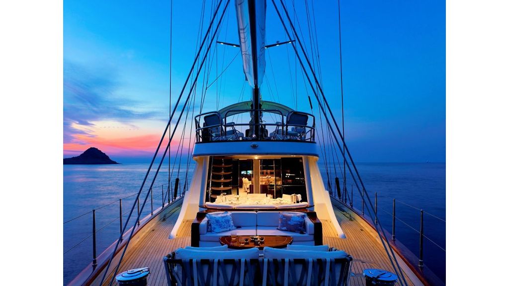 Sailing Yacht Glorious (17)