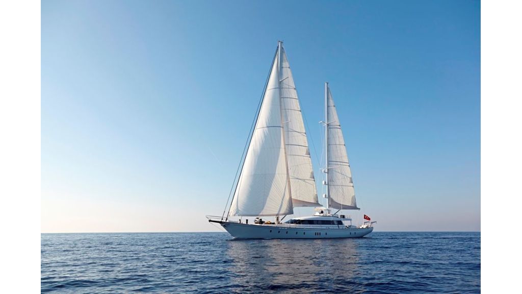 Sailing Yacht Glorious (7)