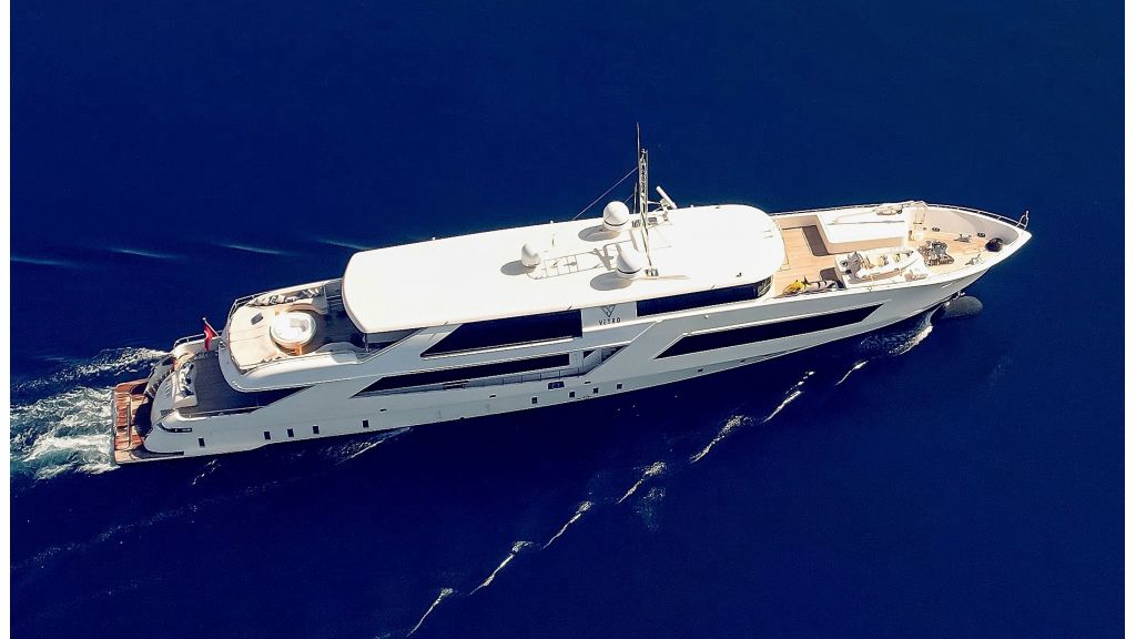 Vetro Luxury Motor Yacht (80)