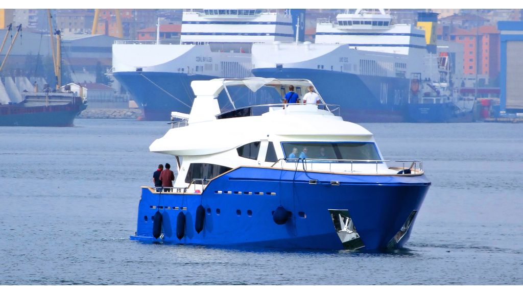 24m Steel Trawler Yacht (5)