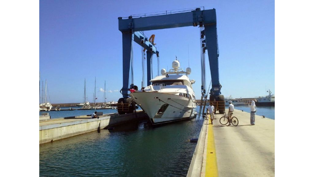 2006 Benetti Classic 115 (35)