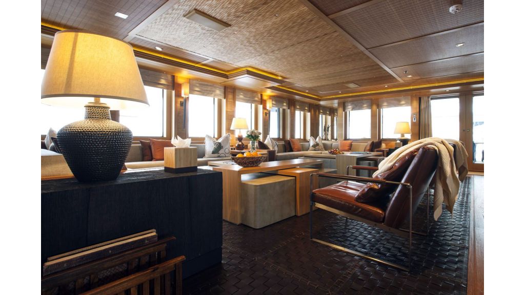 Naia Luxury Charter Yacht (3)