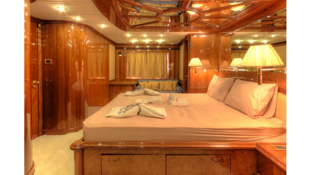 Dream motor yacht (33)
