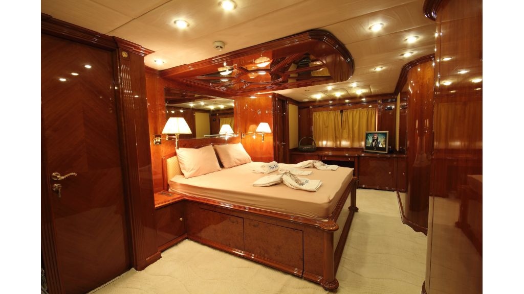 Dream motor yacht (47)