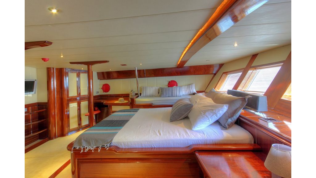 nautilus-sailing-yacht (29)