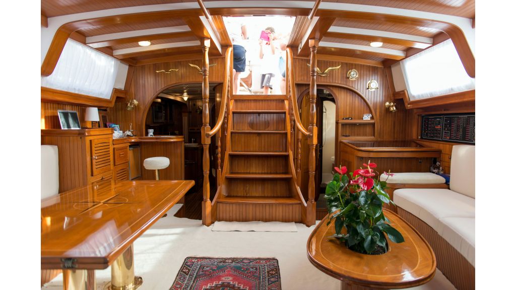 Lady Nathalie Luxury Sailing Yacht (24)