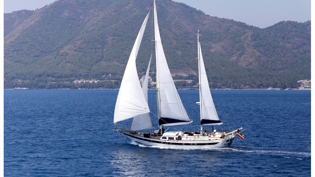 Lady Nathalie Luxury Sailing Yacht (38)