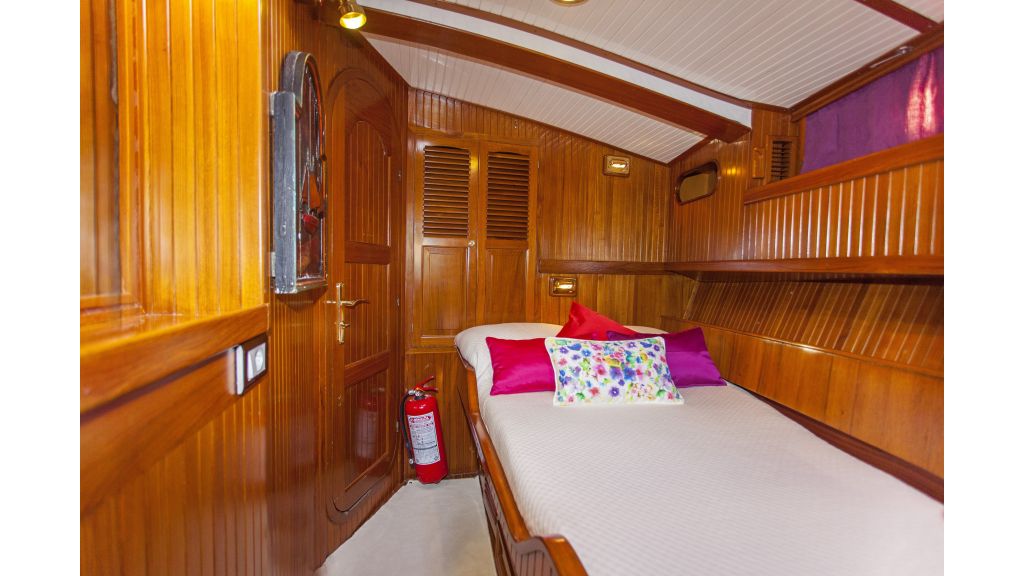 Lady Nathalie Luxury Sailing Yacht (7)